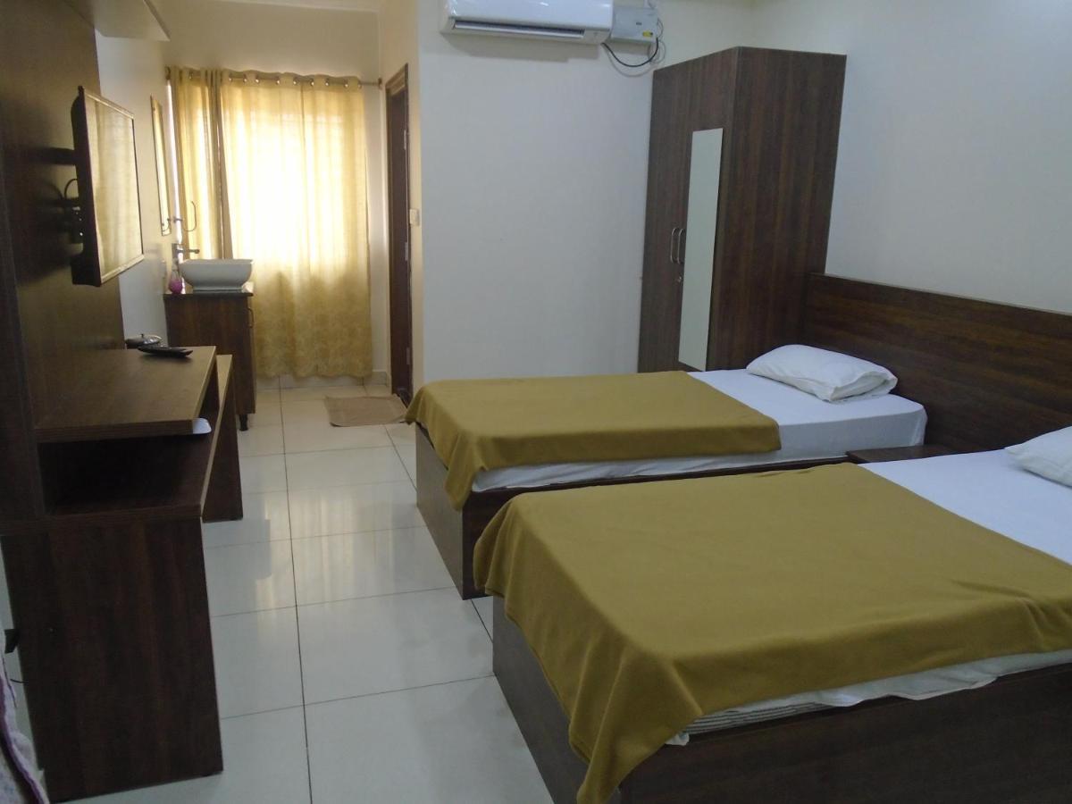 Hotel Ssr Residency Mandya Exterior foto