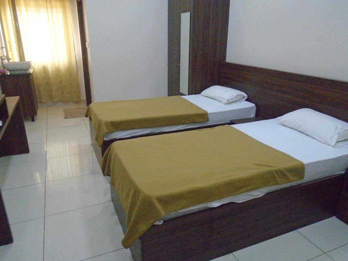 Hotel Ssr Residency Mandya Exterior foto